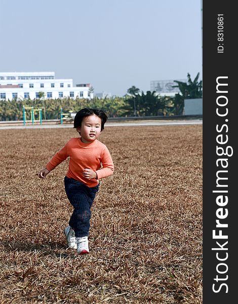 Chinese little child 
in the jieyang playground