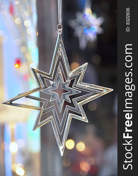 Suspended Christmas decor - shiny star