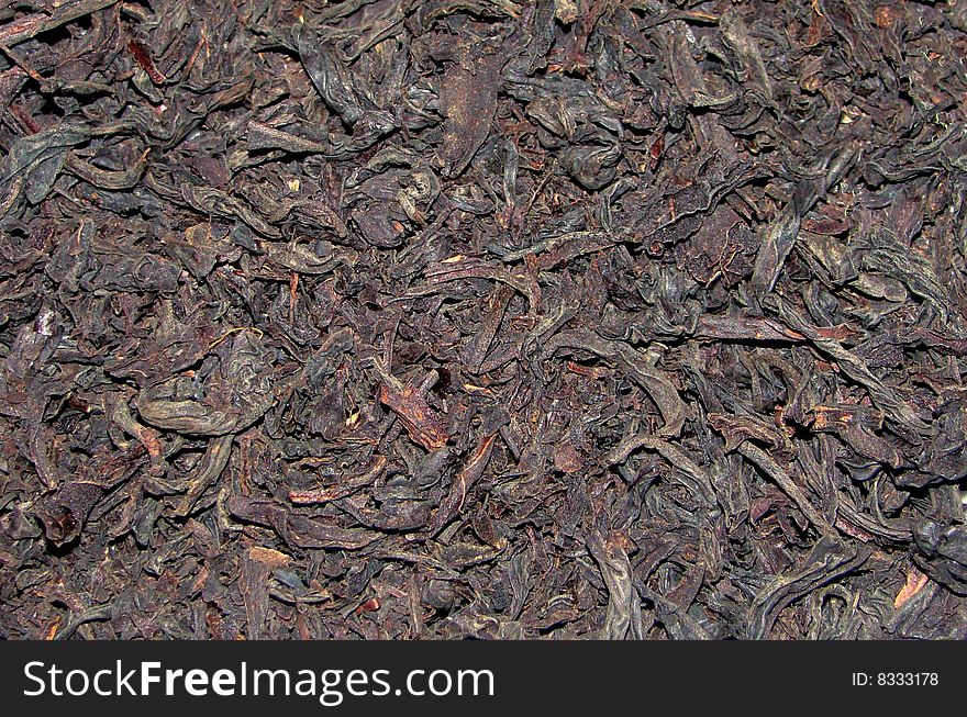 Large leaves of black tea. A structure