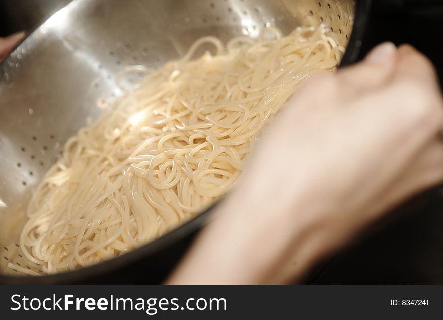 Shake The Spaghetti