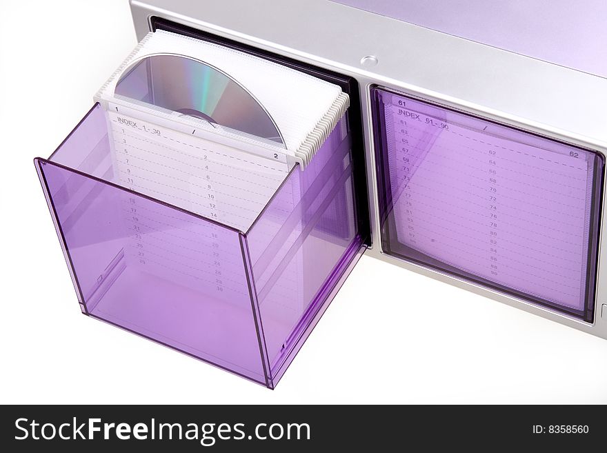 This is a filing system with the CD box.
It can store 120 CD or DVD discs.