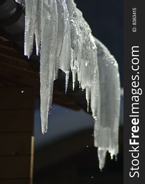 Chalet icicles