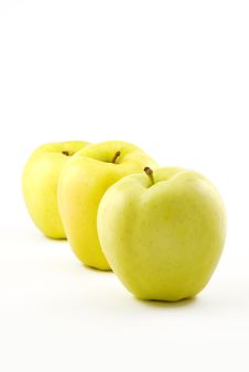 Three Yellow Apples Royalty Free Stock Photos Three Yellow Apples Royalty Free Stock Photos