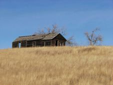 Little House On The Hilltop Royalty Free Stock Photos Little House On The Hilltop Royalty Free Stock Photos