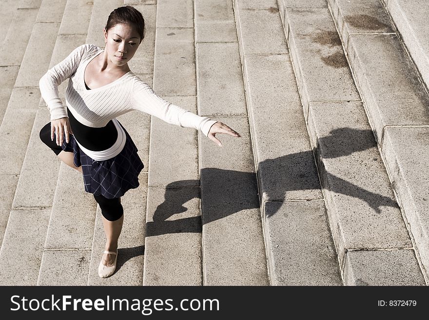 Female dancer in the outdoor