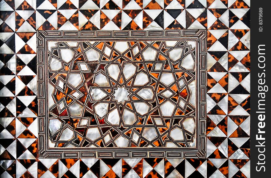 Detail of ornate inlaid white marble of the Mughal