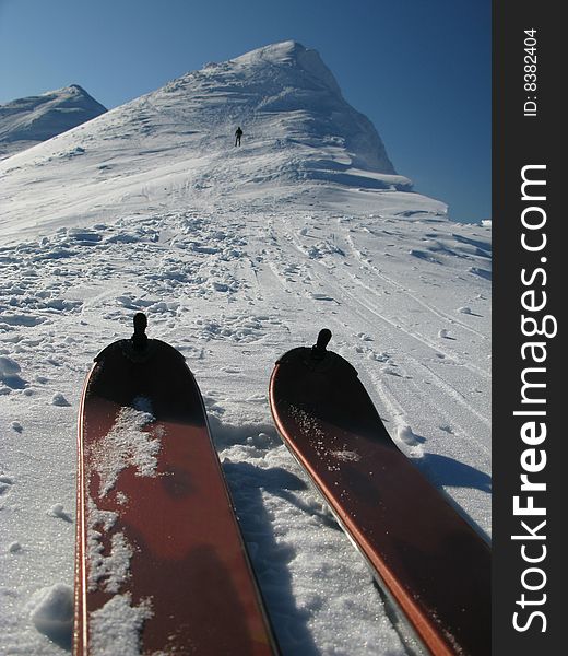 Extreme ski (skitouring) on snowy mountains