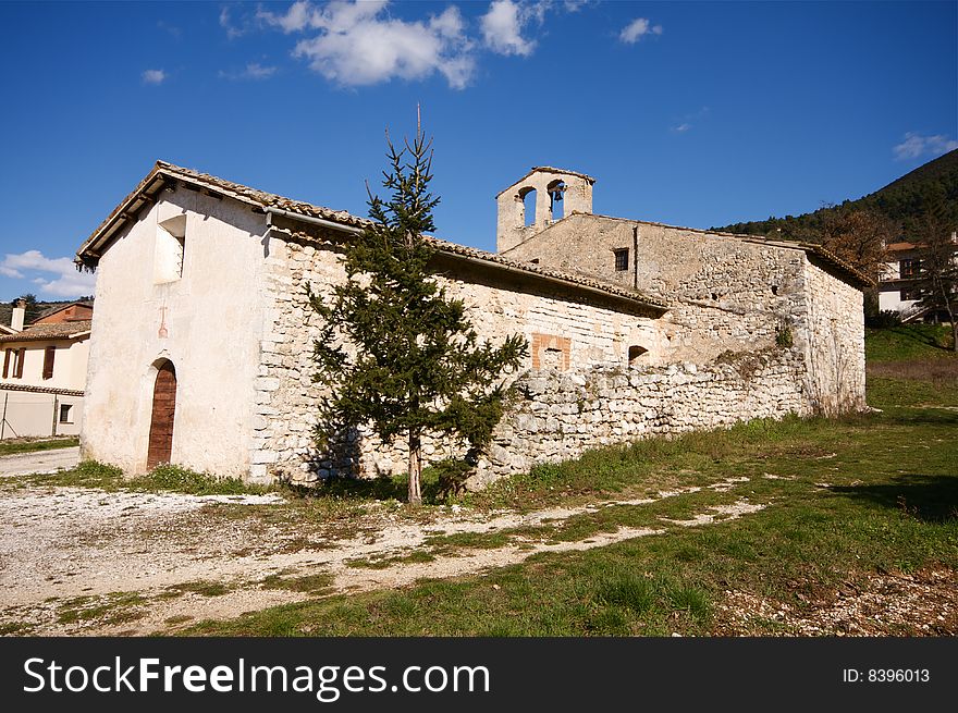 This is the curch of San Giovanni Battista in Eggi near Spoleto. This is the curch of San Giovanni Battista in Eggi near Spoleto.