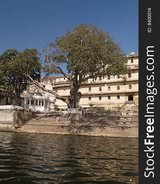 Rajput Style City Palace By Lake Pichola