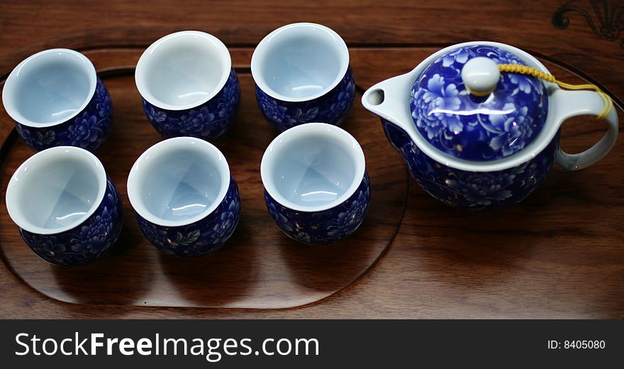 Tea pot set