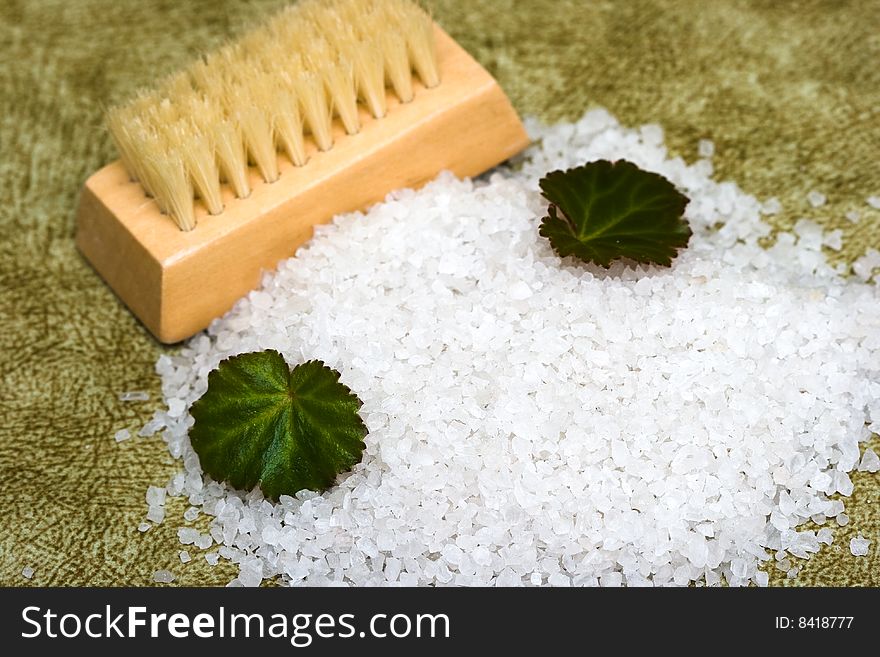 White bath salt with brush