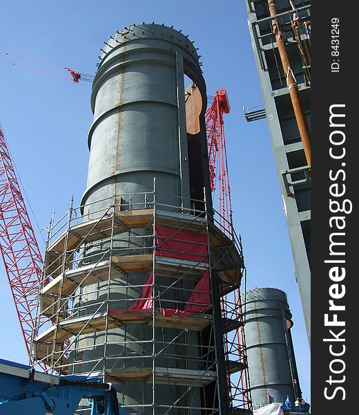 Construction of smoke stacks at new power plant