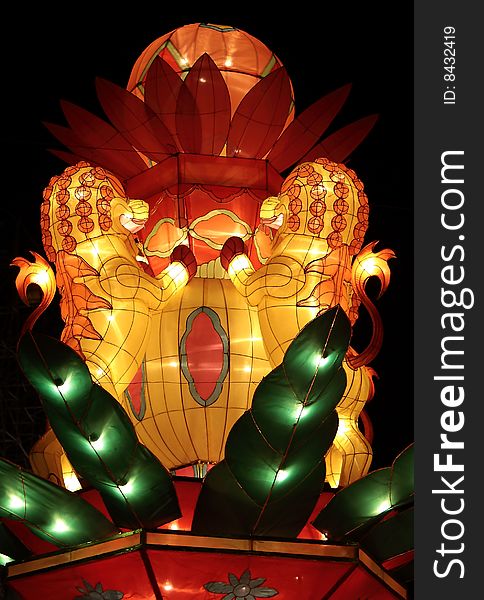 The festival lanterns are exhibited during the Chinese New Year(Spring Festival) and Lantern Festival. The festival lanterns are exhibited during the Chinese New Year(Spring Festival) and Lantern Festival.