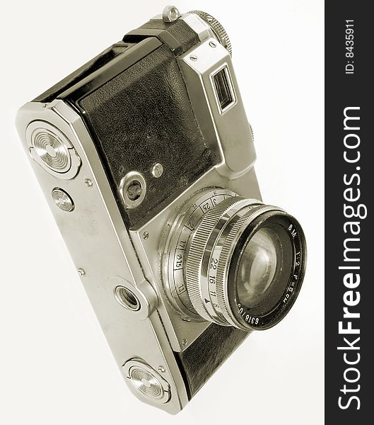 The antiquarian 35-mm film camera.