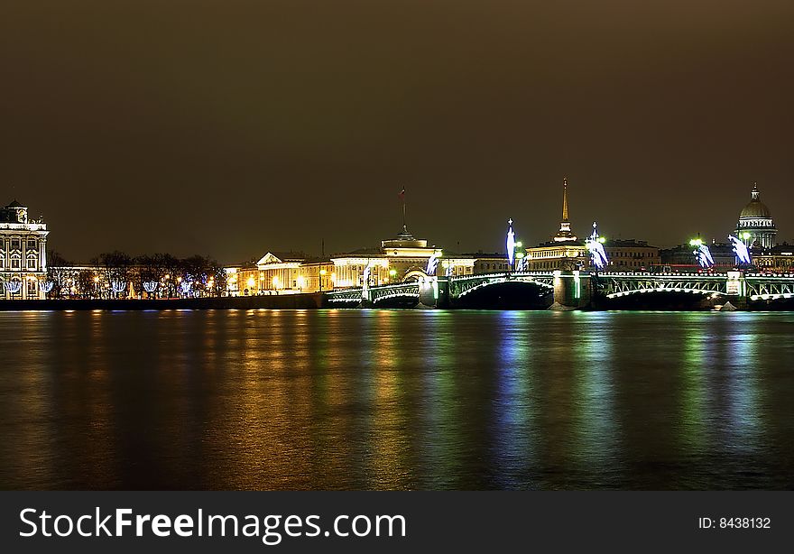 St.-Petersburg, the bridge, night before New Year