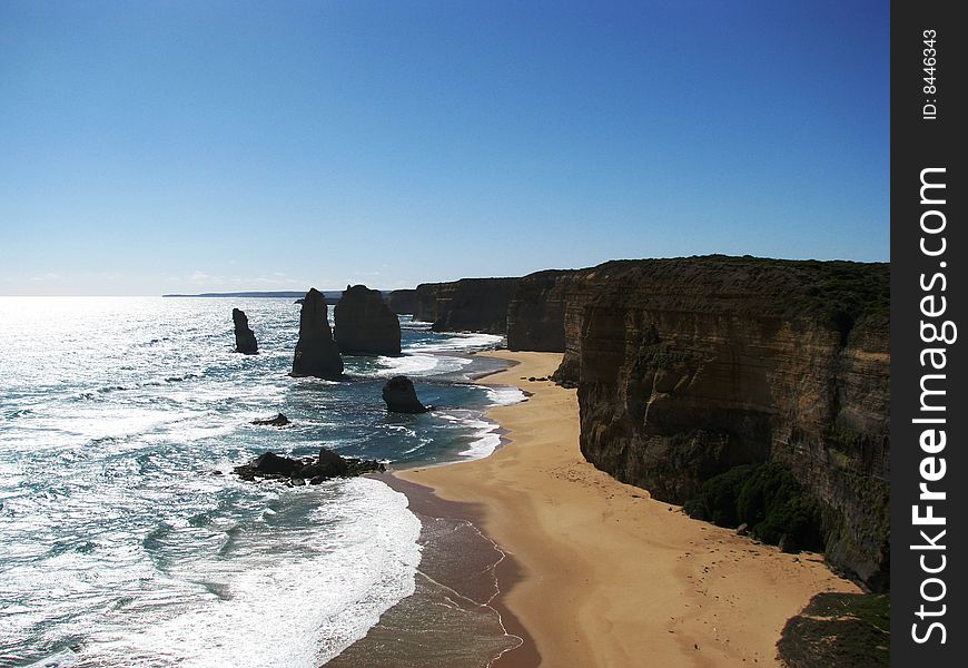 Photo os the twelve apostles on the grat ocean road in australia. Photo os the twelve apostles on the grat ocean road in australia.