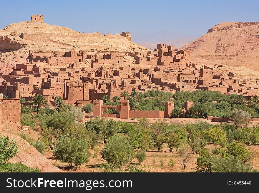 The fortified town of Ait ben Haddou near Ouarzazate on the edge of the sahara desert in Morocco. Taken as dawn broke. Famous for it use as a set in many films such as Lawrence of Arabia, Gladiator, Jewel of the Nile,  Kingdom of Heaven, Kundun and Alexander. The fortified town of Ait ben Haddou near Ouarzazate on the edge of the sahara desert in Morocco. Taken as dawn broke. Famous for it use as a set in many films such as Lawrence of Arabia, Gladiator, Jewel of the Nile,  Kingdom of Heaven, Kundun and Alexander