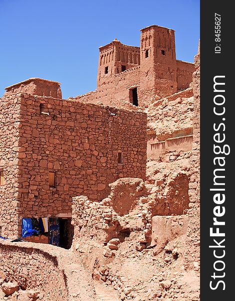 The fortified town of Ait ben Haddou near Ouarzazate on the edge of the sahara desert in Morocco. Taken as dawn broke. Famous for it use as a set in many films such as Lawrence of Arabia, Gladiator, Jewel of the Nile,  Kingdom of Heaven, Kundun and Alexander. The fortified town of Ait ben Haddou near Ouarzazate on the edge of the sahara desert in Morocco. Taken as dawn broke. Famous for it use as a set in many films such as Lawrence of Arabia, Gladiator, Jewel of the Nile,  Kingdom of Heaven, Kundun and Alexander