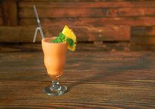 Cocktail Smoothie With Pineapple And Mint Royalty Free Stock Image Cocktail Smoothie With Pineapple And Mint Royalty Free Stock Image