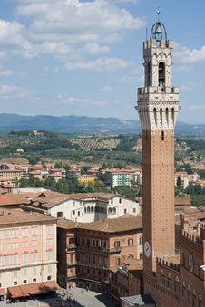 The Torre Del Mangia, Sienna Royalty Free Stock Photos