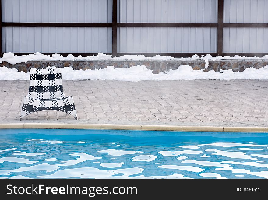 Pool with mineral medical water on kamchatka