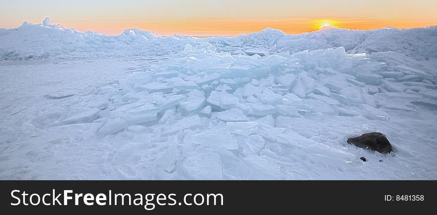 Ice pack pastel sunset from the north shore of Lake Superior