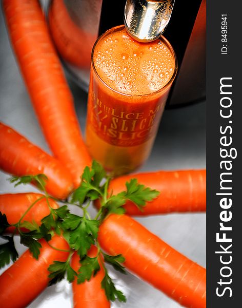 Preparation of carrot juice with the help of Juicers. Preparation of carrot juice with the help of Juicers