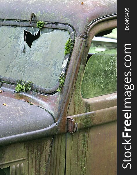 Old rusted pick-up truck in the Smokey Mountains of Tennessee. Old rusted pick-up truck in the Smokey Mountains of Tennessee.