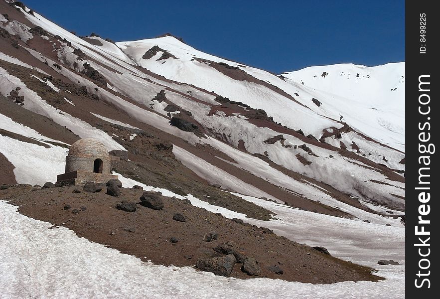 Ancient refuge on the snow-covered mountain at Mendoza, Argentina. Ancient refuge on the snow-covered mountain at Mendoza, Argentina
