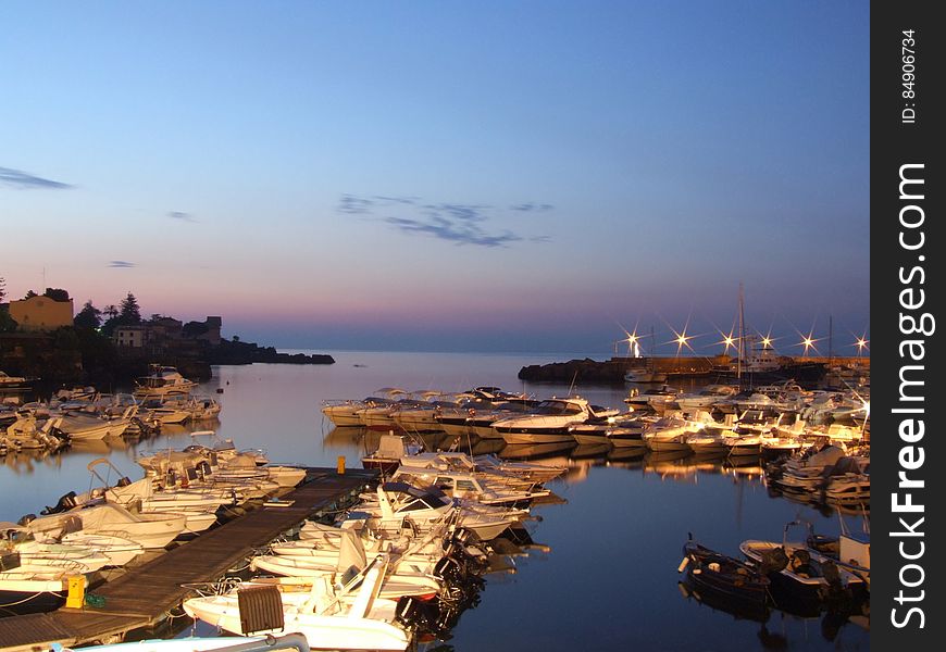 Porto Ulisse-Ognina-Catania-Sicilia-Italy - Creative Commons By Gnuckx