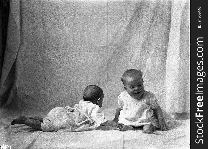 Two Babies, 1915