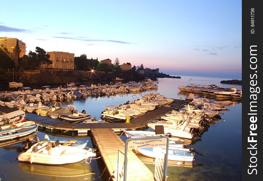 Porto Ulisse-Ognina-Catania-Sicilia-Italy - Creative Commons By Gnuckx