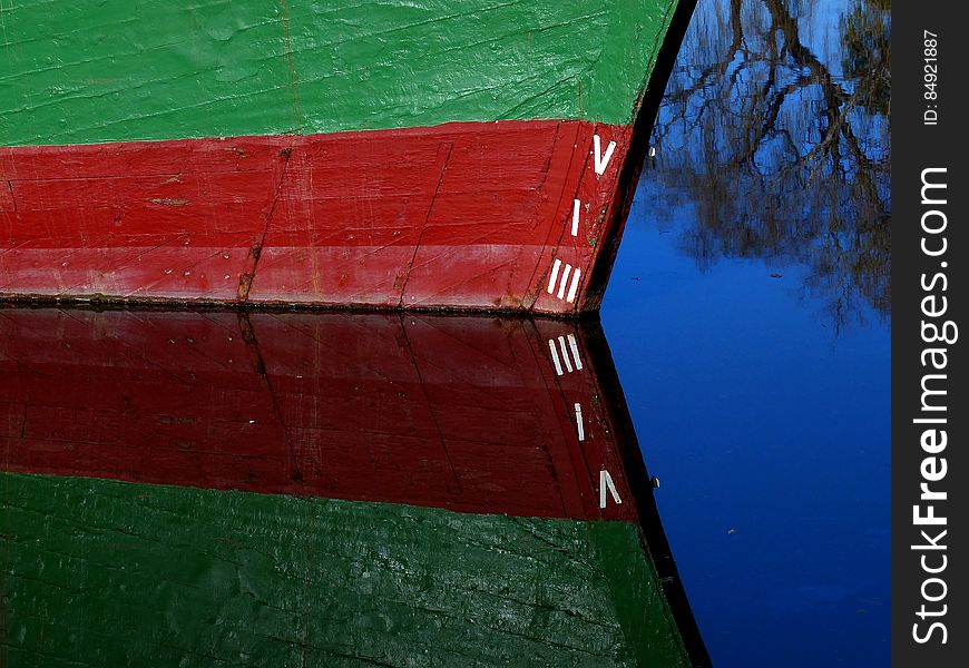 Boat draught markings. FZ200