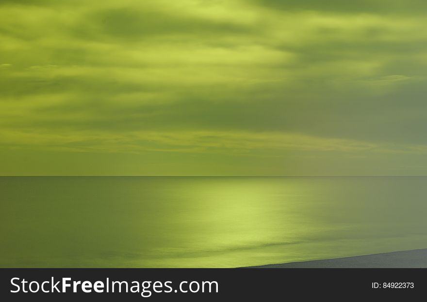 Can I use this photo? Read here for more informations. 30 seconds exposure of the sea in day light. Using a dark glass to filter most of the light. Can I use this photo? Read here for more informations. 30 seconds exposure of the sea in day light. Using a dark glass to filter most of the light.