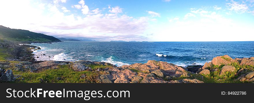 Panorama da Trilha da Praia da Silveira.