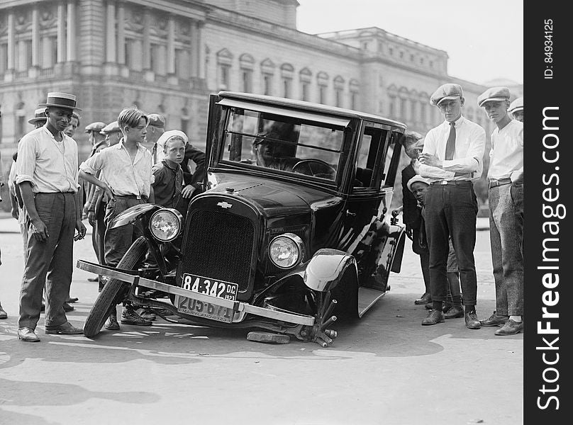 Vintage Car Wrecked Grayscale Photo