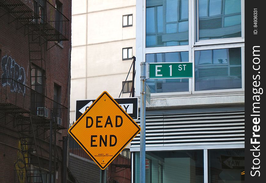 Dead End Sign