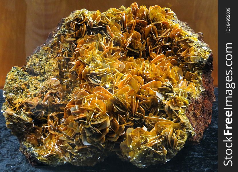 yellow mineral &#x22;roses&#x22;