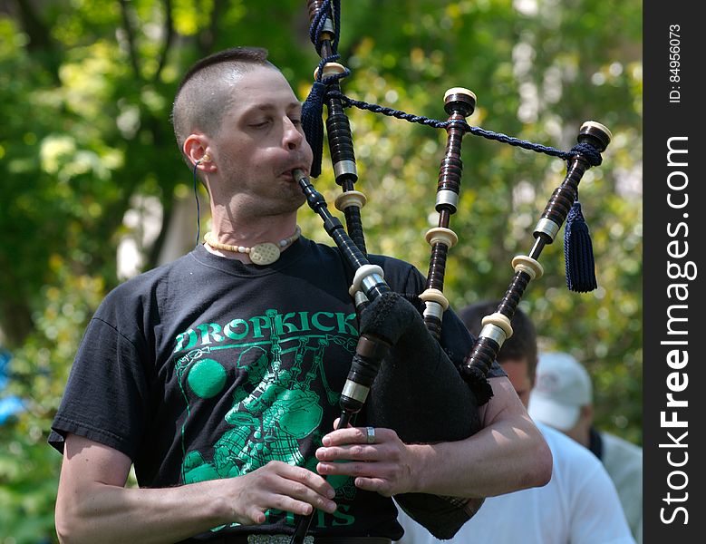 Bagpiper Don Of Nae Regrets Playing 4