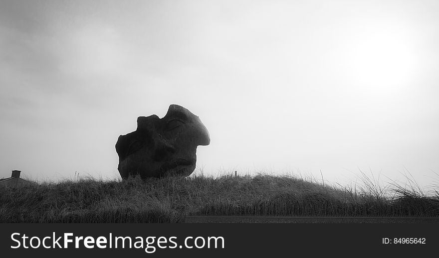 Broken Mask - Scheveningen