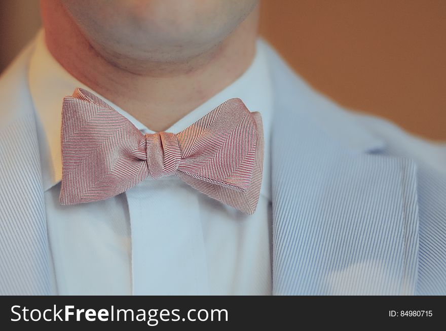 bow-tie-businessman-fashion-man