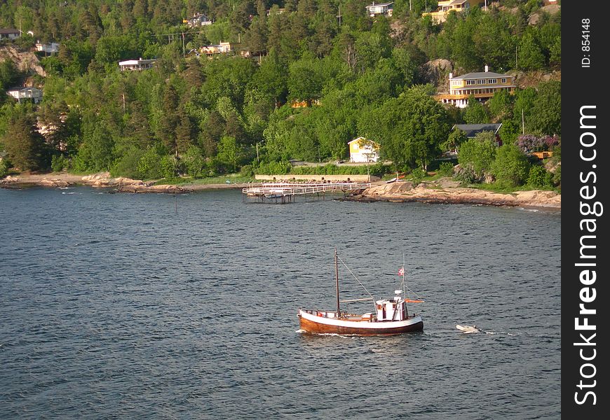 Fishing boat in the Oslo-fjord.