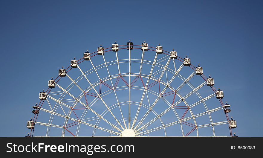 The Half joy wheel and blue sky