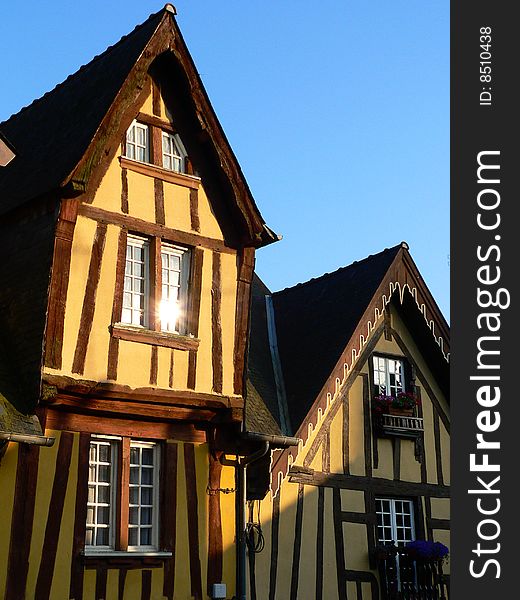 Houses In FougÃ¨res &x28; France &x29;