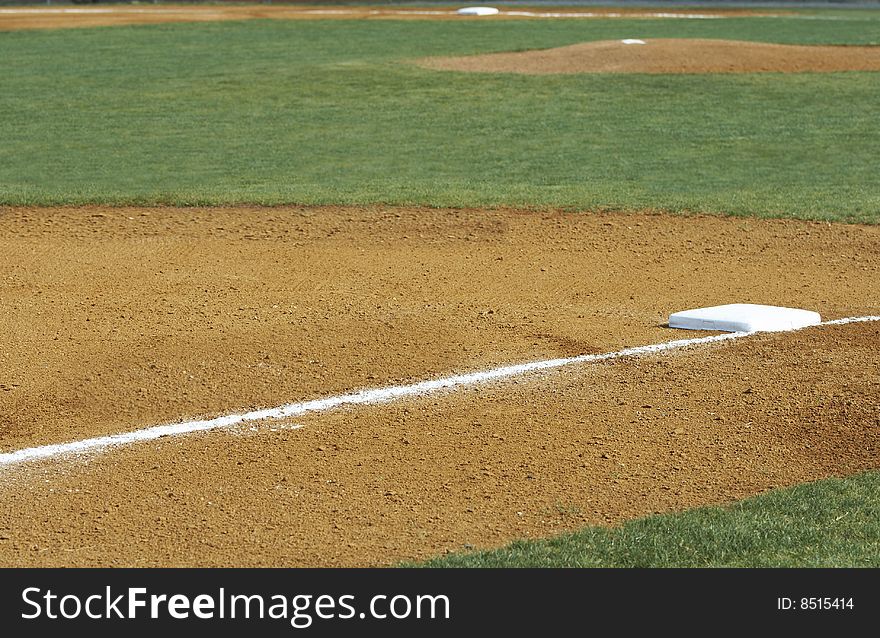 A picture of a beaseball infield. A picture of a beaseball infield