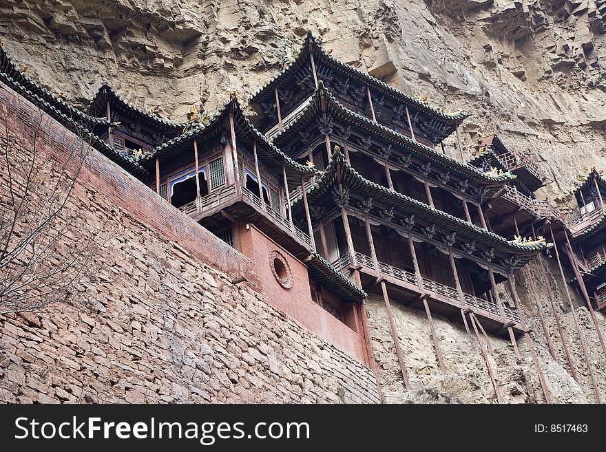 The hanging temple is one of the main tourist attractions and historical sites in the datong area. built more than 1400 years ago, this temple is unique not only for its location on a sheer precipice but also because it includes buddhist, taoist, and confucian elements.