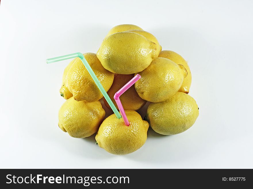 This is a collection of lemons. This is a collection of lemons.