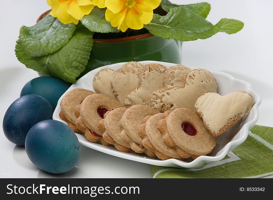 Fresh tea cookies dessert on plate