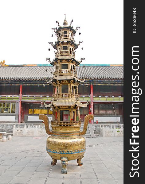 The gold stupa in china ,with old building