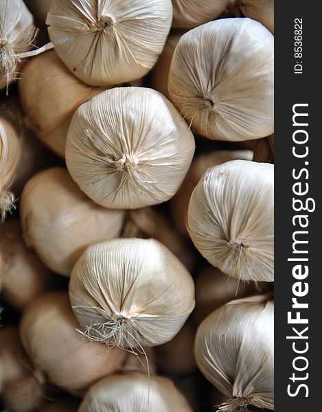 An image of plastic garlic for display purposes. An image of plastic garlic for display purposes